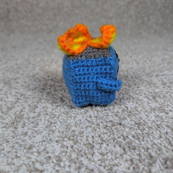 Blue Emotional Support Dumpster Fire Plush Toy Funny Novelty Gift Desk Buddy - Picture 2 of 9